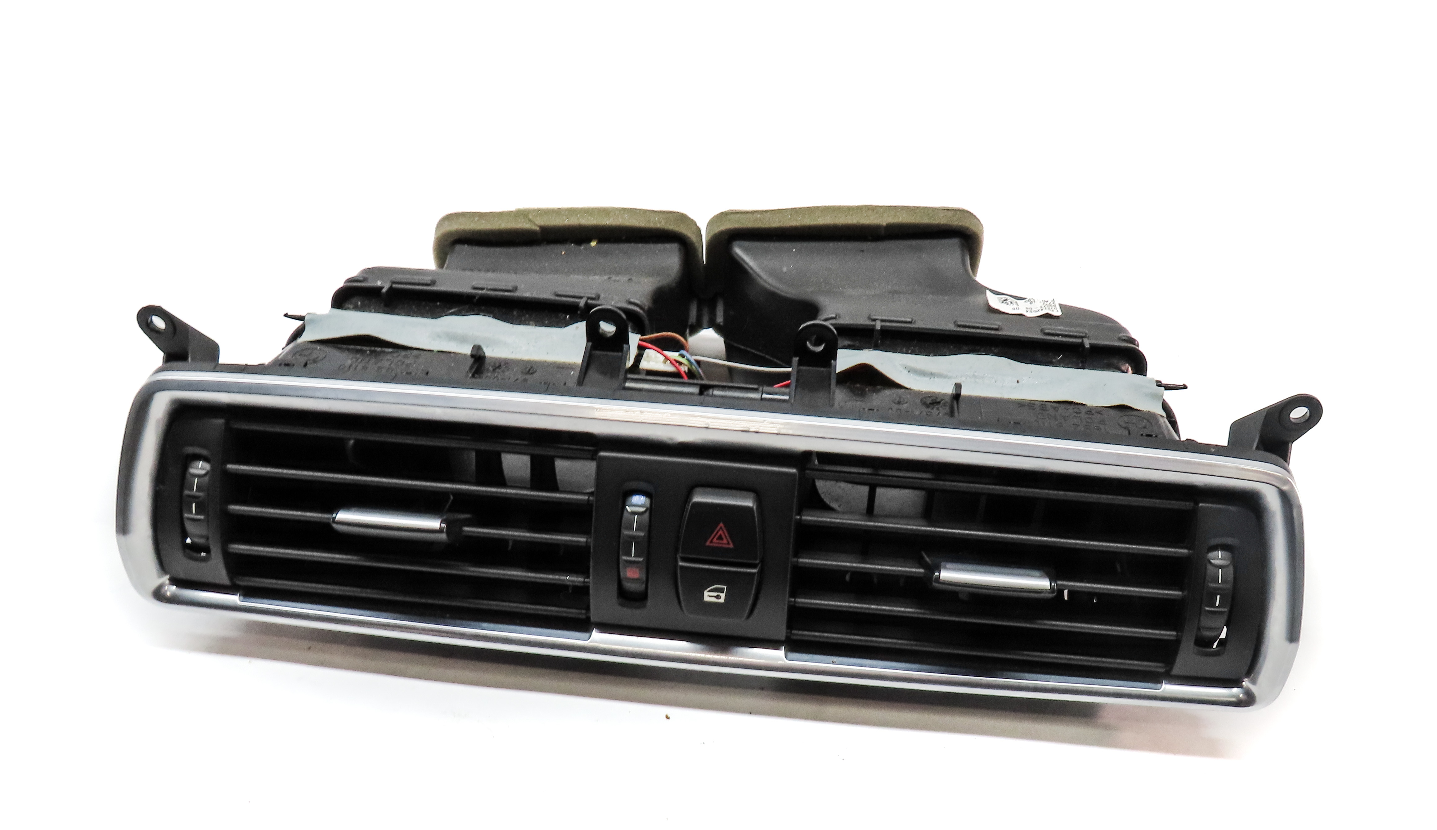 2011 BMW 535XiGT (F07) FRONT CENTER DASH HEAT AIR AC DUAL VENT w/HAZARD (BLACK) — exact item pictured